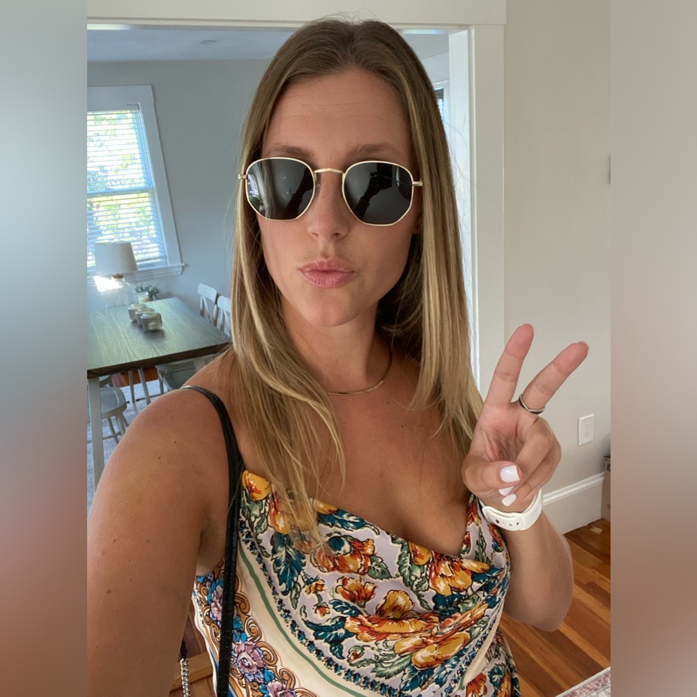 Meet your Posher, Nicole